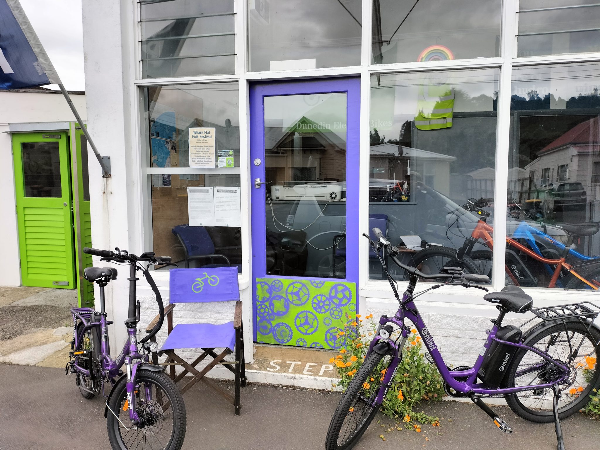 Contact and Open hours Dunedin Electric Bikes